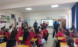 Kırklareli'nde 'Mahremiyet, Akran Zorbalığı ve Güvenli İnternet' eğitimleri