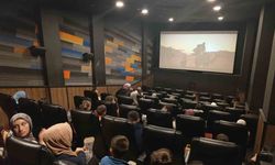 Köyceğizli gençler, sinemada '571: Rahmet Peygamberi Hz. Muhammed' filmini izledi