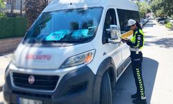 Manisa'da okul çevrelerine sıkı trafik denetimi: 9 sürücüye ceza