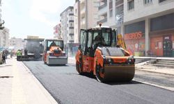 Mardin Büyükşehir Belediyesi, asfalt ve yol yenileme seferberliği başlattı