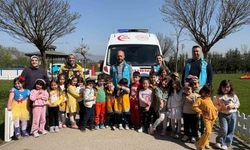 Minik öğrencilere diş eğitimi ve 112 tanıtımı yapıldı