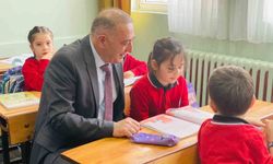 Minik öğrencinin mektubu kaymakam Cantürk'ü sınıfa getirdi