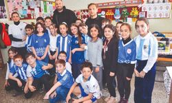 Mustafa Yumlu ve Sefa Akgün çocukların çağrısını cevapsız bırakmadı