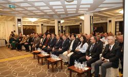 Niğde'de elma üreticileri buluştu