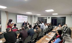 Niğde'de yeni evlenen çiftlere yeni doğan destek çantası desteği