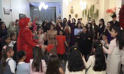 Öğretmen kına gecesinde öğrencileriyle son kez oyun oynadı