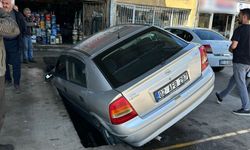 Otomobil bakım kanalına düştü