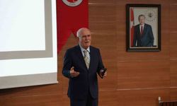 Prof. Dr. Ekrem Savaş: 'Avrupalılar, Müslümanlardan tercüme etmiş oldukları kitaplara kendi isimlerini yazmışlardır