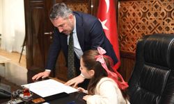 Pursaklar Belediyesi'nin koltuğu Miray Özayaz'a emanet