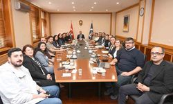 Rektör Adıgüzel'in katılımıyla 'AUPRESS Dergi Editörleri Değerlendirme Toplantısı' yapıldı