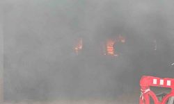 Rize'de inşaat alanında yangın