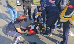 Sağlık personelinin kullandığı araç öğrenciye çarptı: 1 yaralı