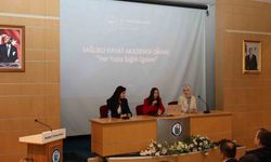 Sağlıklı Hayat Merkezi hizmetleri hemşirelik öğrencilerine tanıtıldı