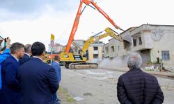 Samsun'da kentsel dönüşümde yıkım başladı