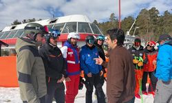 Sarıkamış'ta Snowbord Antrenörlük Kursu başladı