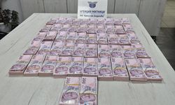 Sınır kapısında yolcu otobüsünde 1 milyon 40 bin lira ele geçirildi