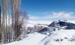 Sivas'a kış geri döndü