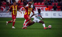 Trendyol Süper Lig: Kayserispor: 0 - Çaykur Rizespor: 0 (İlk yarı)