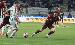 Trendyol Süper Lig: Konyaspor: 2 - Trabzonspor: 0 (İlk yarı)
