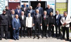 Vali Makas'tan Cumayeri'ne sorunları yerinde dinledi