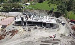 Vali Masatlı Belen'de okul inşaatını inceledi