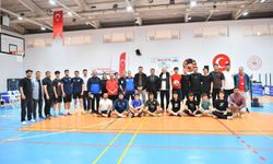 Yeşilyurt Belediyesi 3. Ayak Tenisi Turnuvası coşkulu başlangıçla start aldı