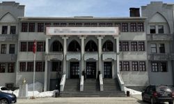 Yüksekova'da hareketli dakikalar: Okuldaki ihbar asılsız çıktı