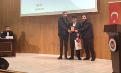 Yüksekovalı öğrenci ezan okuma yarışmasında bölge birincisi oldu