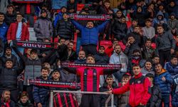 TARAFTARIN AZMİ VE BİR ŞEHRİN UYANIŞI