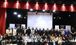 '15 Temmuz Manşetleri Gazetecilik Atölyesi' Atatürk Üniversitesinde başladı