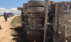 Adıyaman'da su tankeri devrildi