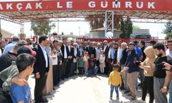 Akçakale Gümrük Kapısı 12 yıl sonra sivil geçişlere açılıyor