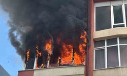 Aksaray'da korkutan yangın, daire alev alev yandı