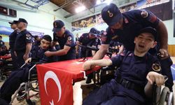 Aksaray'da özel gençlerin bir günlük askerlik heyecanı