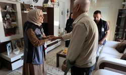 'Alo Evlat' ekipleri bayramda yaşlıları yalnız bırakmadı
