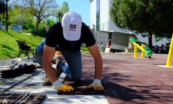 Altıeylül'de park ve yeşil alanlar yaza hazırlanıyor