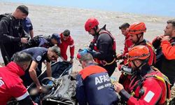 Asi Nehri'yle Akdeniz'in buluştuğu noktada ceset bulundu