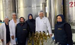 Bakan Yumaklı, zeytinyağı üretim tesislerinde incelemede bulundu