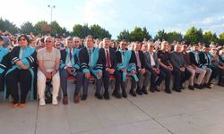 Balıkesir'de Uygulamalı Bilimler Fakültesi ilk mezunlarını verdi
