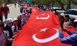 Bayburt'ta 'Gençlik Yürüyüşü' düzenlendi