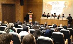 Bayburt'ta öğrenciler Safahat'ı yorumladı