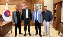 Berberler ve Kuaförler Günü'nde anlamlı ziyaret