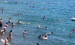 Bodrum sahillerinde bayram yoğunluğu