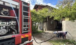 Bolu'da 2 katlı evin banyosunda çıkan yangın söndürüldü