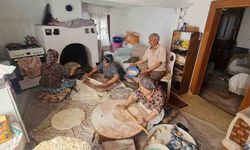 Buldan'da Kurban Bayramı hazırlıkları imece usulü yapılıyor