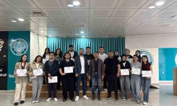 Burhaniye Uygulamalı Bilimler de sertifika töreni