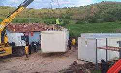 Çorum'da hortumdan etkilenen köylerde yaralar sarılıyor