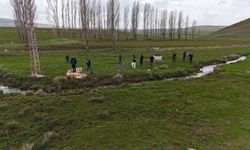DSİ heyeti Topraksu Göleti Sulaması sahasında incelemelerde bulundu