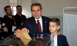 Dursun Özbek oyunu kullandı