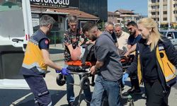 Düzce'de minibüs, motosiklete çarptı: 1 yaralı